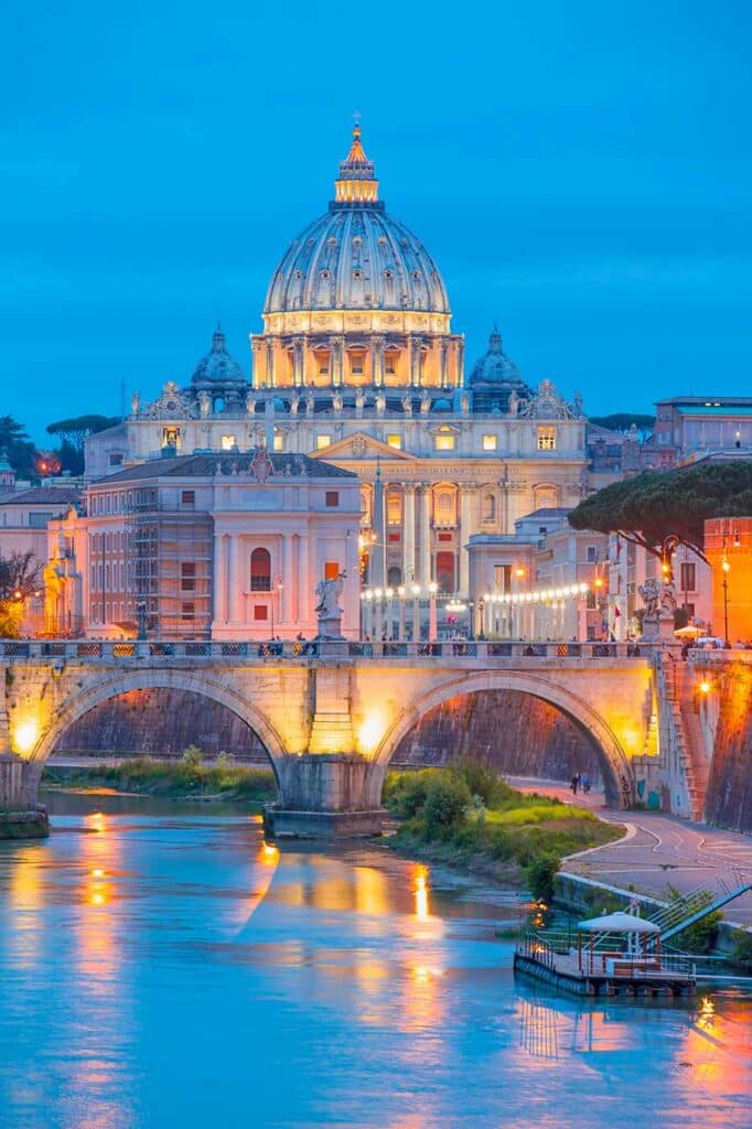 custom tours to rome